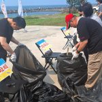許多同仁攜家帶眷共同守護海洋，總共清運出約270公斤垃圾，充分展現在地企業對環境永續的重視。可威環境資源提供
