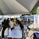 長長的排隊人潮，展現大眾對活動的熱情支持。可威環境資源股份有限公司提供